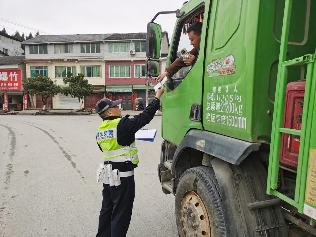 A283861E-AB86-4E24-BFBD-DC8D0EA33AB0-29639-0000044