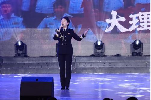 歌曲《世界赠予我》