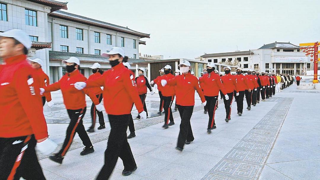 定边县体育设施扩容升级　健身理念深入人心