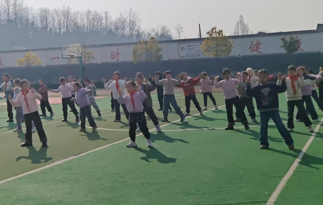 西乡县柳树镇中心学校：乡村校园社团绽彩，素质教育硕果盈枝