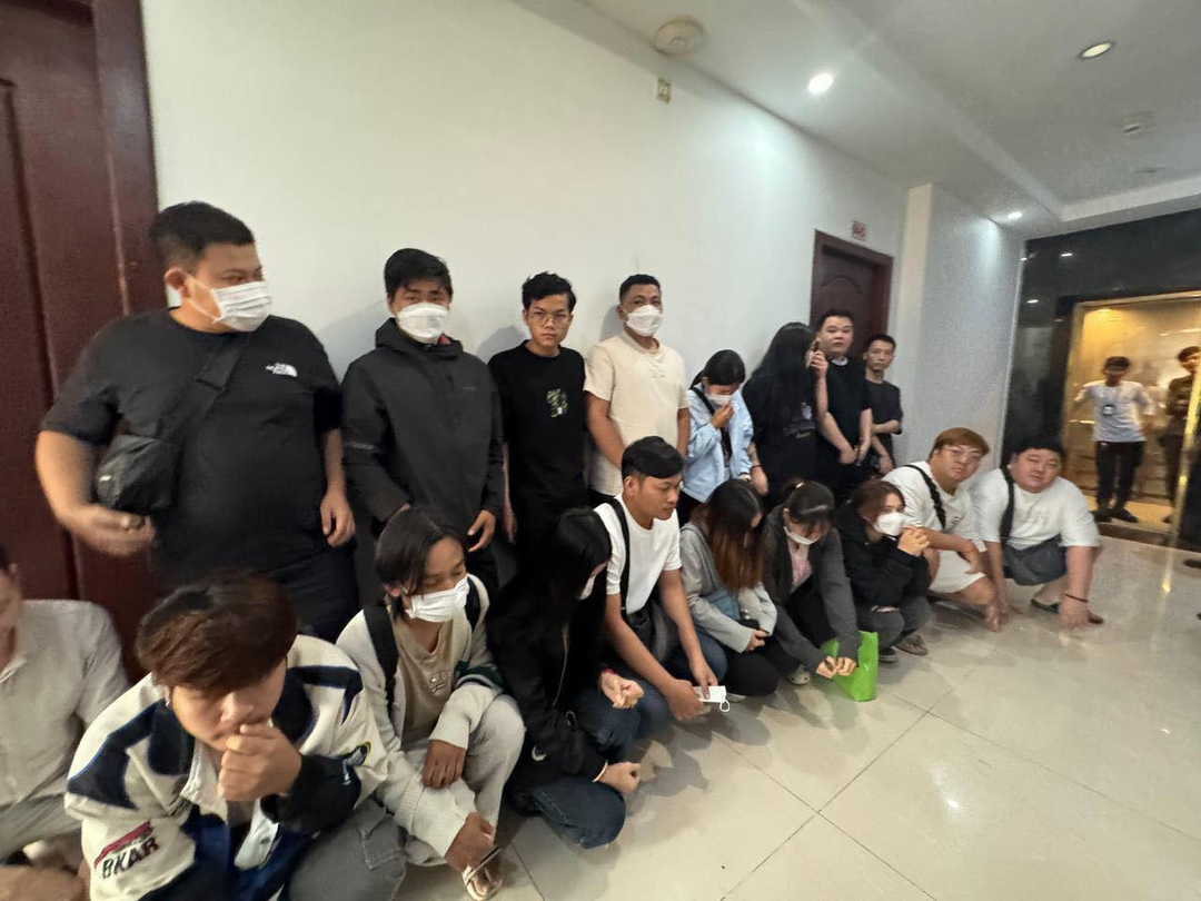 柴桢省严打网络诈骗警告窝藏涉案人员将面临法律追究_南非_新闻_华人头条