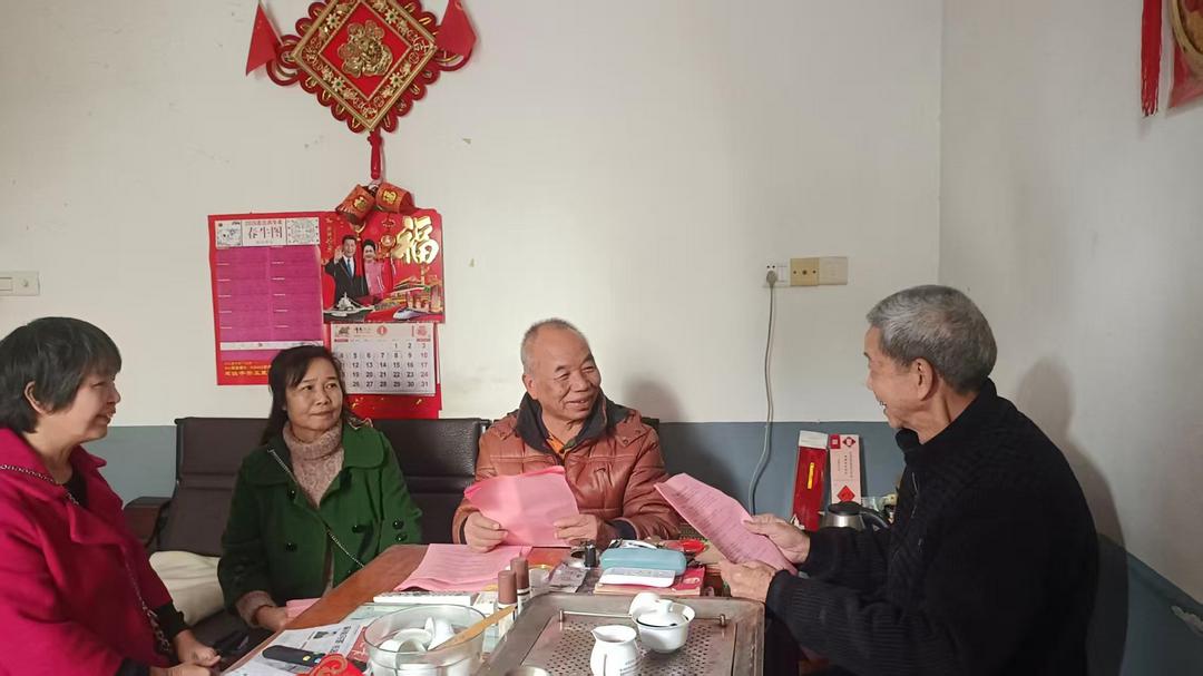 牢记年关守护语 护好钱包过大年——福建永春县五里街社区老年协会开展年关老年人防诈骗宣传活动