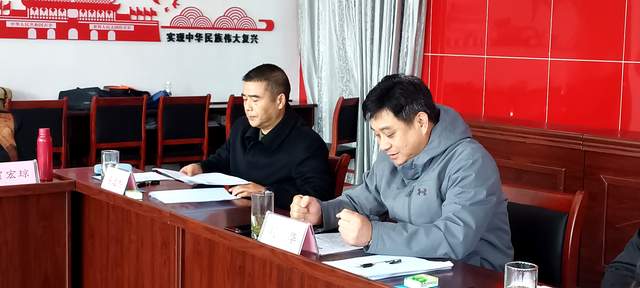 汇聚社会力量 共绘乡村新景 ——“助力乡村振兴 共建和美社区”爱心座谈会暨送温暖活动在龙马新社区成功举行