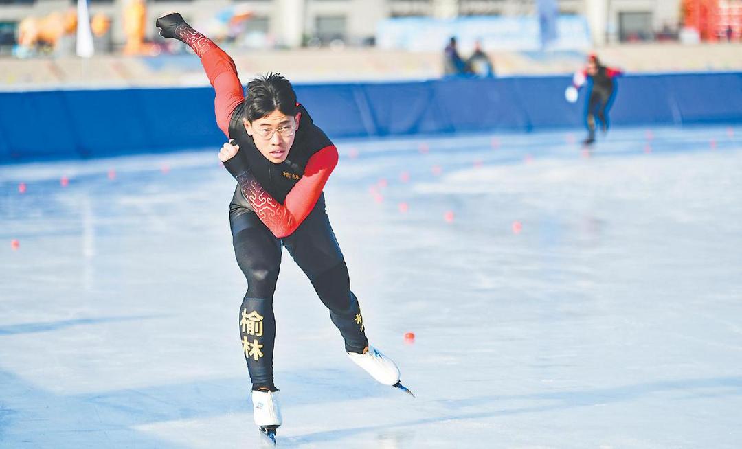 陕西省第一届冬季运动会速滑、冰壶两项目在榆林赛区开赛