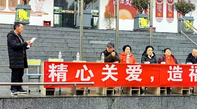 国旗下的誓言：寒日开阳，24700册图书筑起乡村孩子温暖书乡