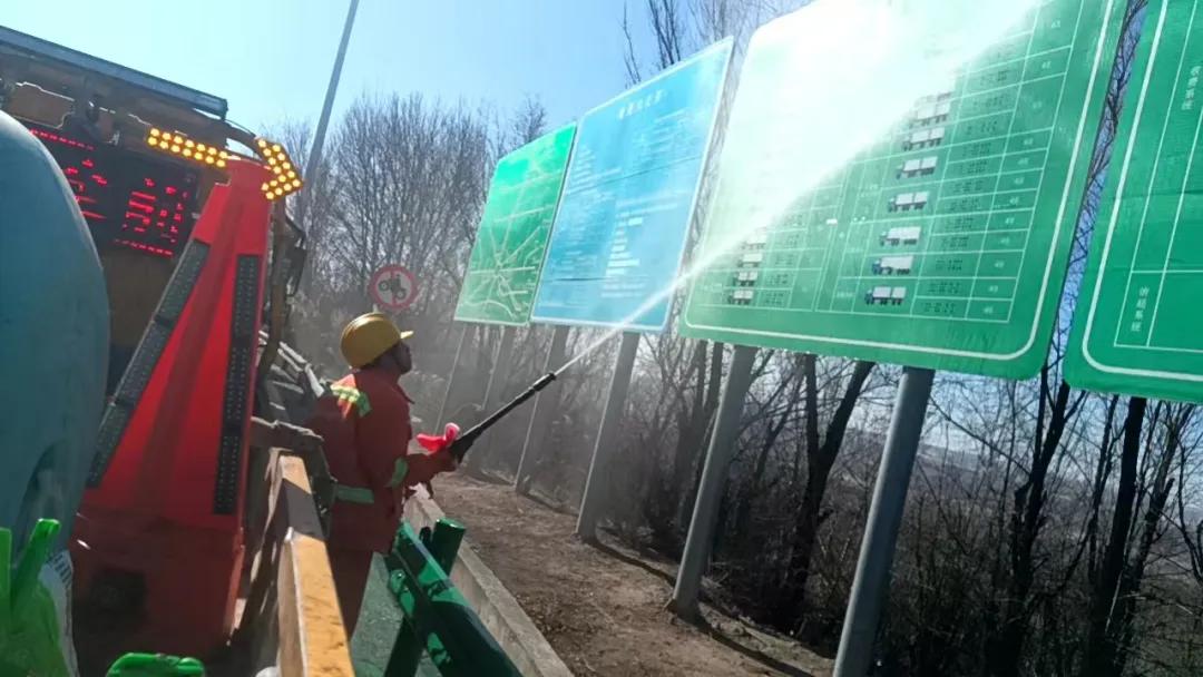 聚焦辖区连接线等重点区域，开展全覆盖排查整治