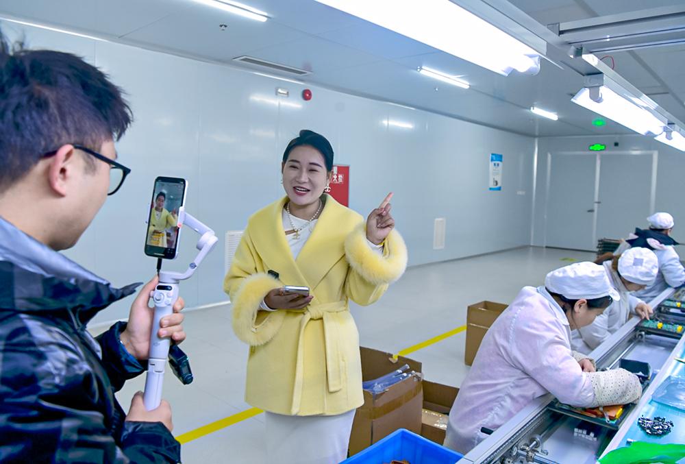 Yingshan, Sichuan: Escort and assist entrepreneurs in realizing their dreams for the employed