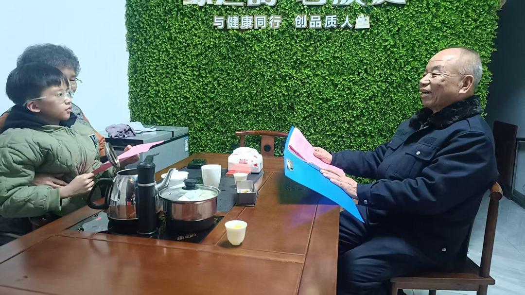 银发助防骗 同心护成长——福建永春县五里街社区涉老组织开展寒假未成年人防诈骗宣传活动