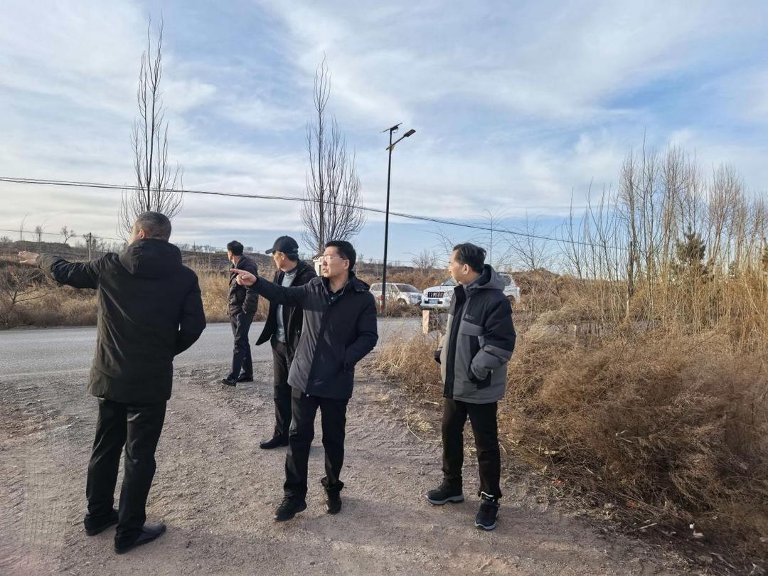 内蒙古巴彦淖尔市辣椒协会会长带领核心骨干一行莅临府谷县考察辣椒产业发展