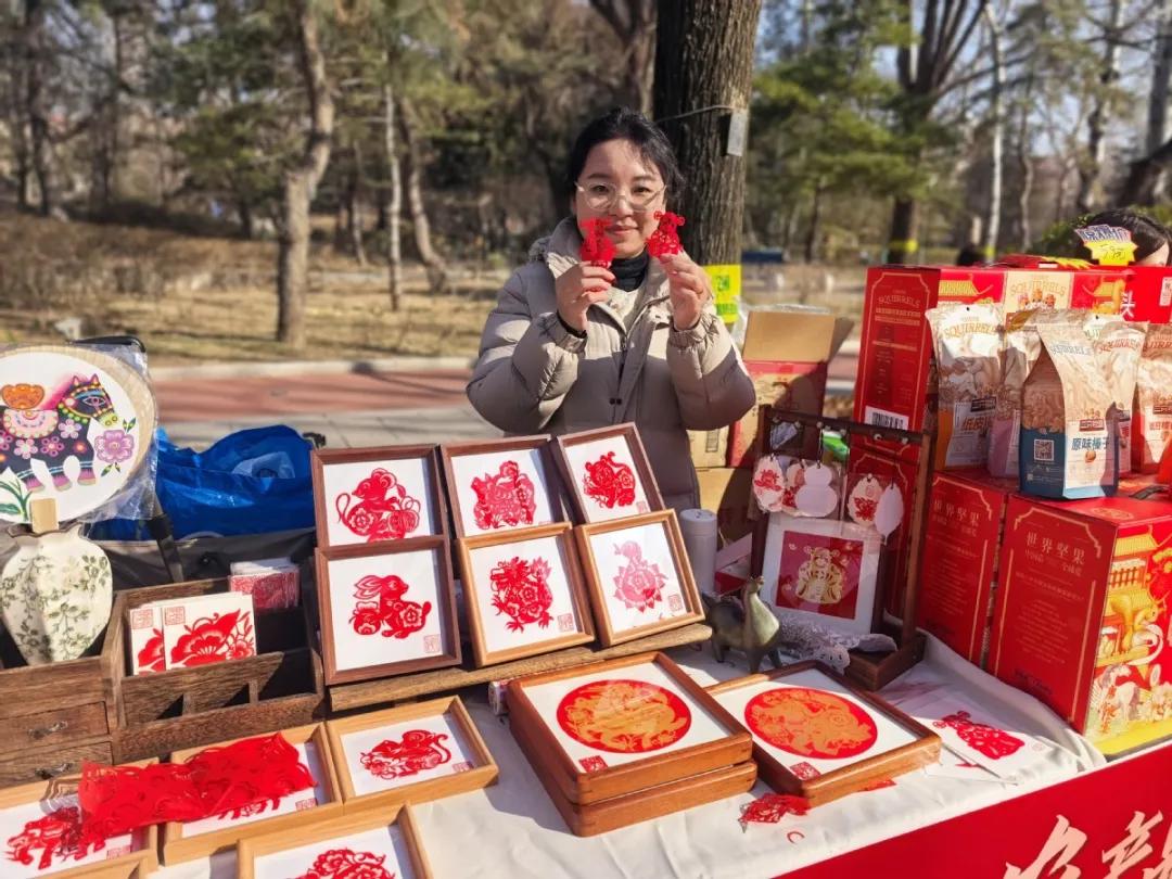 非遗剪纸等榆林十二县市区特色农特产品悉数亮相