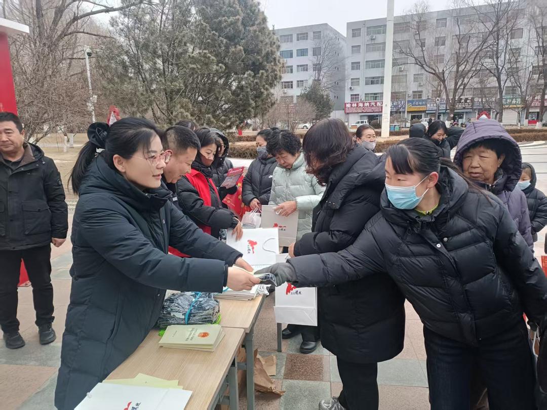 鼓楼街道二里半社区：法治护航二里半 邻里同心促和谐