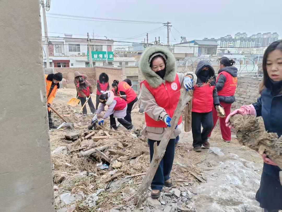 清理辖区卫生死角