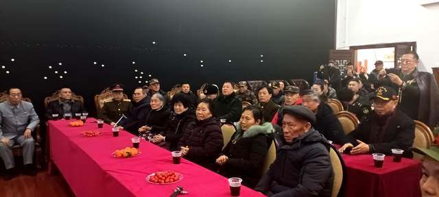 凝香重彩两山魂：一场用丹青与热泪浇铸的致敬