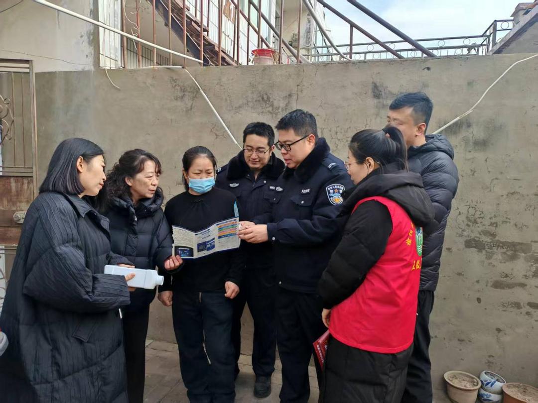 岁末反诈不打烊 平安过年心不慌——学院社区多举措开展年前电信诈骗宣传活动