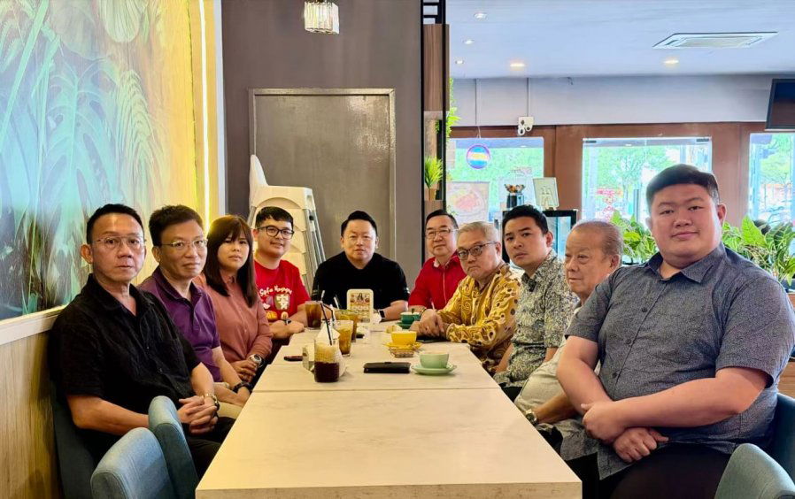 反对联署罢免韩沙再努丁 柔土团党多元种族组织警告：恐引发党分裂_马来西亚_新闻_华人头条