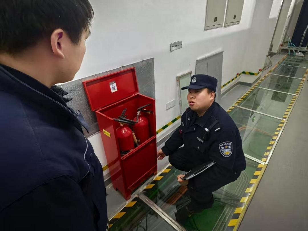 富县北站派出所多维护航 全力筑牢春运返程安全防线