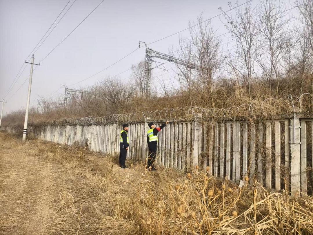 富县北站派出所多维护航 全力筑牢春运返程安全防线