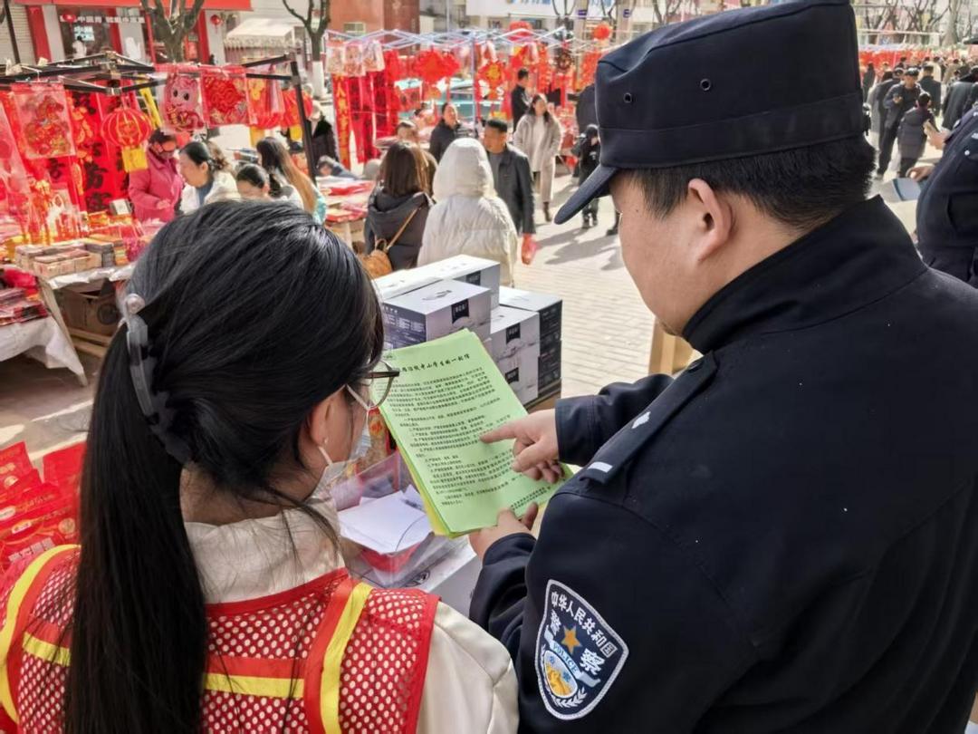 富县北站派出所多维护航 全力筑牢春运返程安全防线