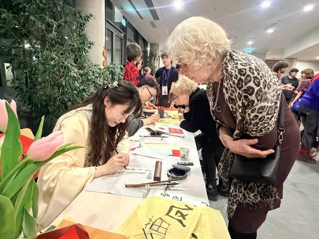 db50fcde42a6d616399e905db98ee342