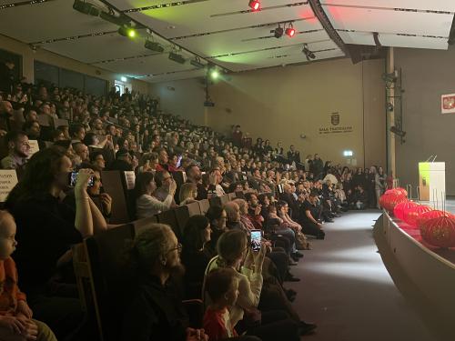 7303d68db16140e77294c93f73a248e2