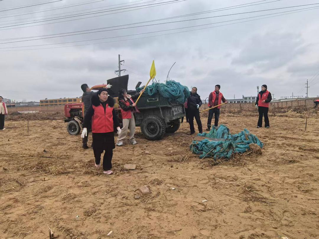 传承雷锋精神 共建洁净家园——葡萄园社区开展学雷锋志愿服务活动
