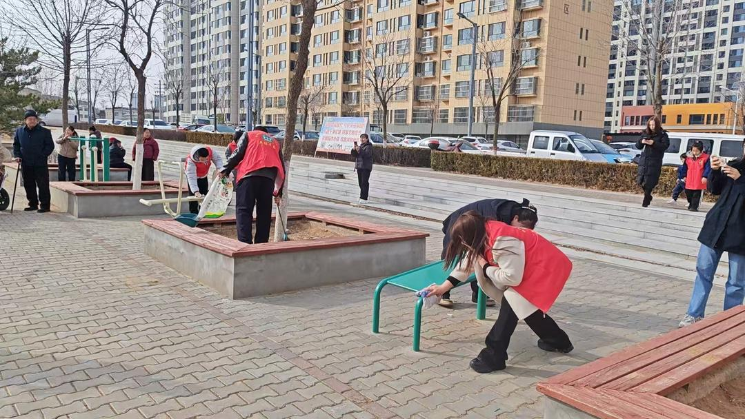 富庆路社区开展环境卫生整治志愿服务