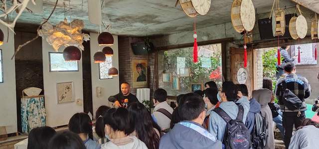 纸会唱歌，你却沉默——悼念挚友潘玉华