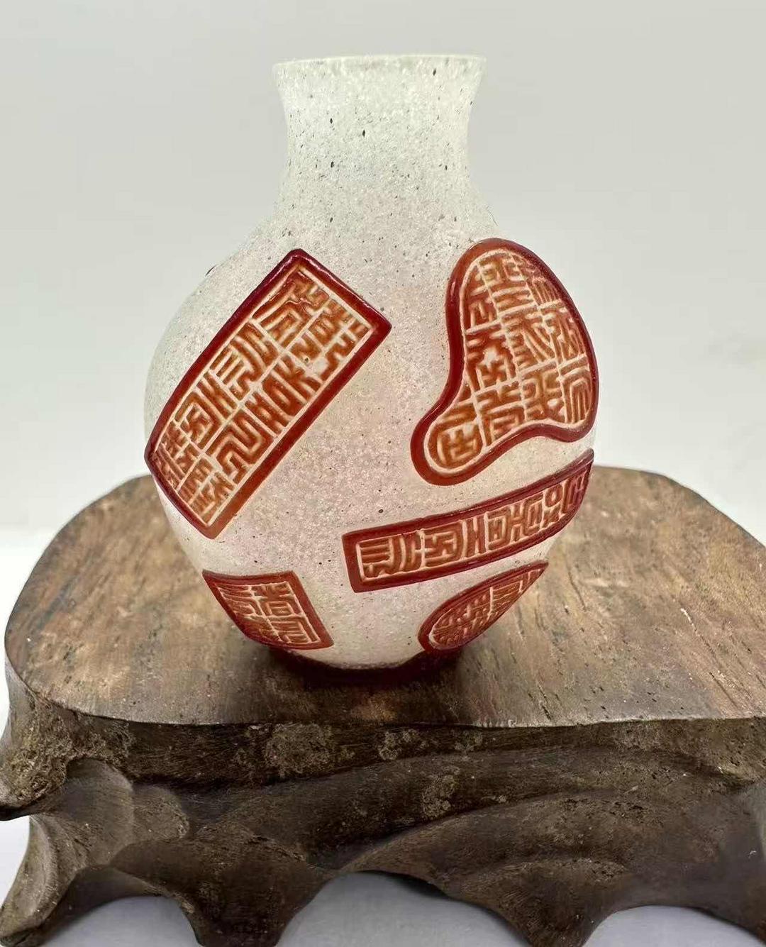 信不信由你，辛加皮套料鼻烟壺工藝康乾盛世代表頂峯之作迄今無人能突破
