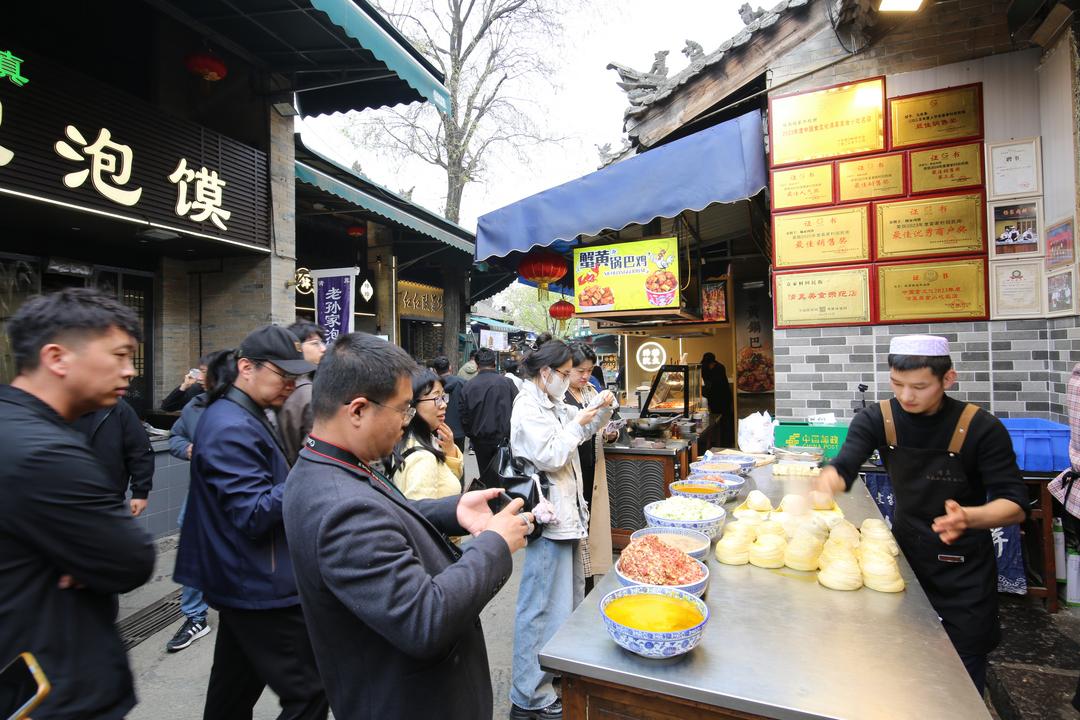 图片[3]-咸阳袁家村｜千年古巷 关中美食香飘海外-华闻时空