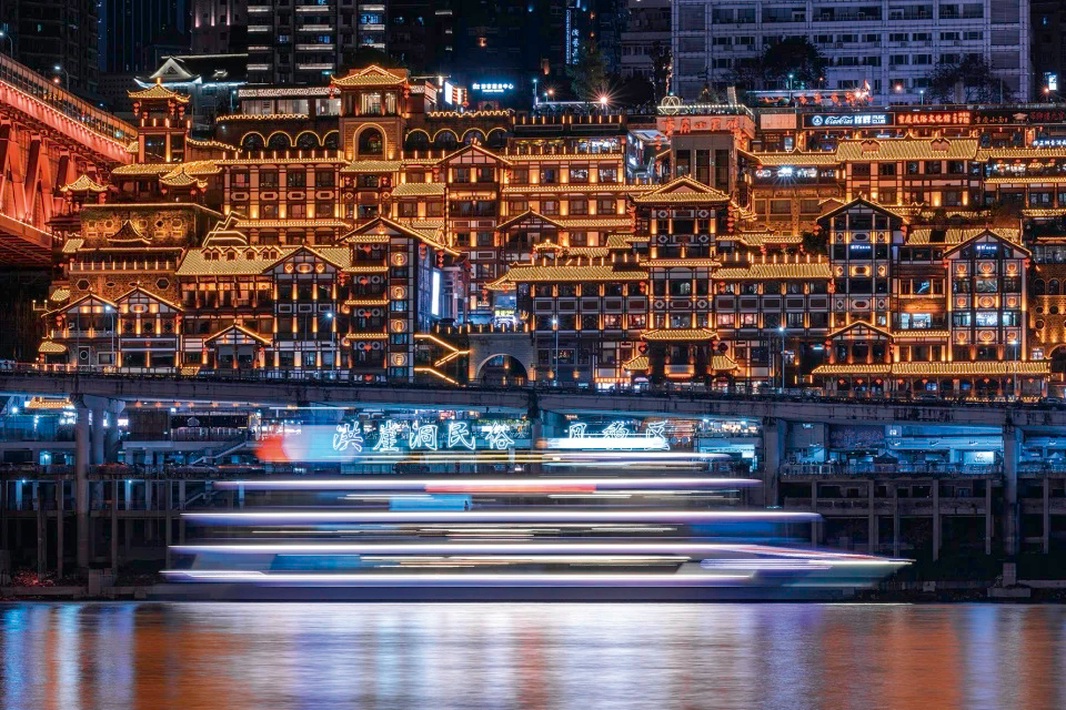 图片[3]-不负众望 重庆成功入选“2025年全国游客满意十佳城市”-华闻时空