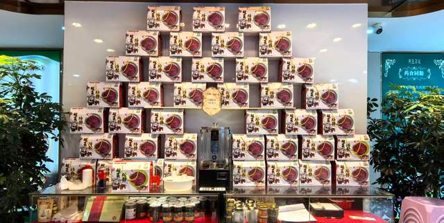 贵州巧丫丫蹄膀携手4＋N生态创业服务平台签订战略合作协议