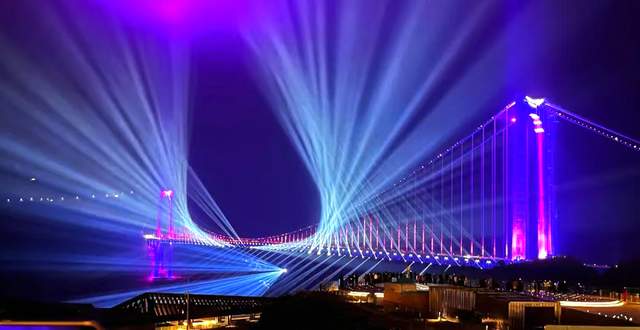 世界之巅！贵州花江峡谷大桥获吉尼斯“最高的桥”认证