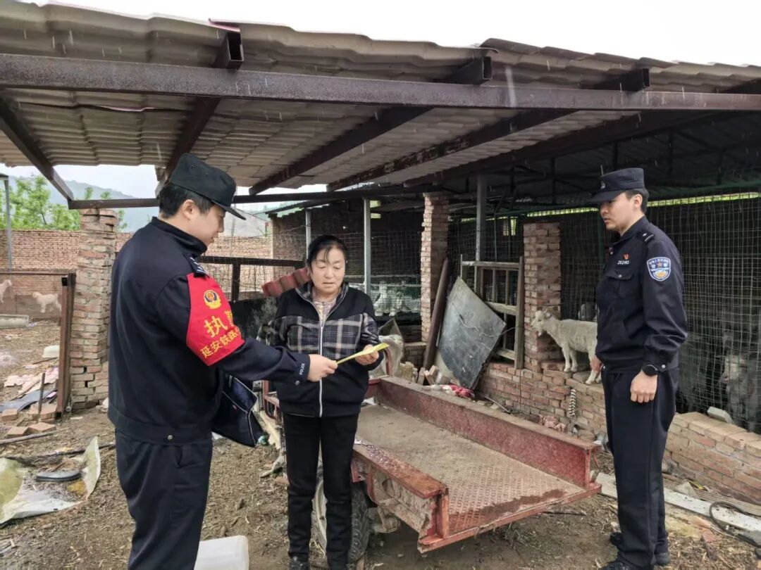 西安铁路公安局延安公安处富县北站派出所：五四砺青春 安保显担当