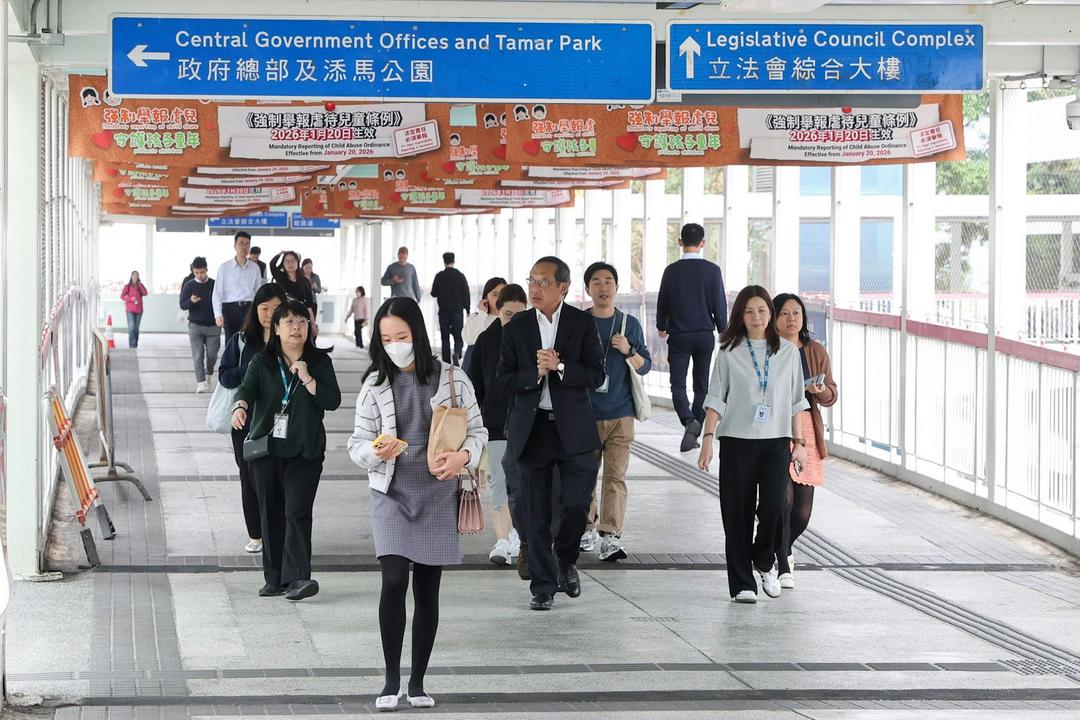图片[2]-香港公務員劃一加薪2%　楊何蓓茵：顧及財政承擔仍作合理調整-华闻时空