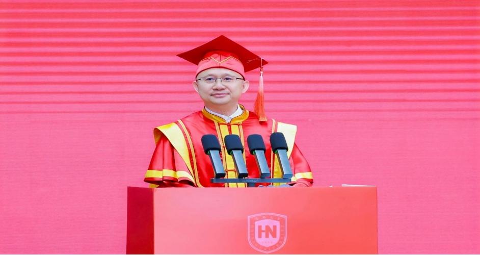 图片[2]-海南大学举办2026年本科生毕业典礼暨学士学位授予仪式-华闻时空