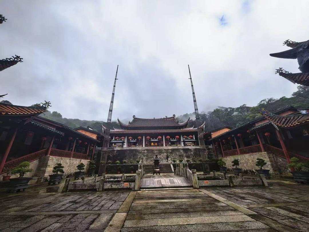 图片[5]-商成勇：《血经与佛牙舍利 ——再至鼓山涌泉寺纪行》-华闻时空