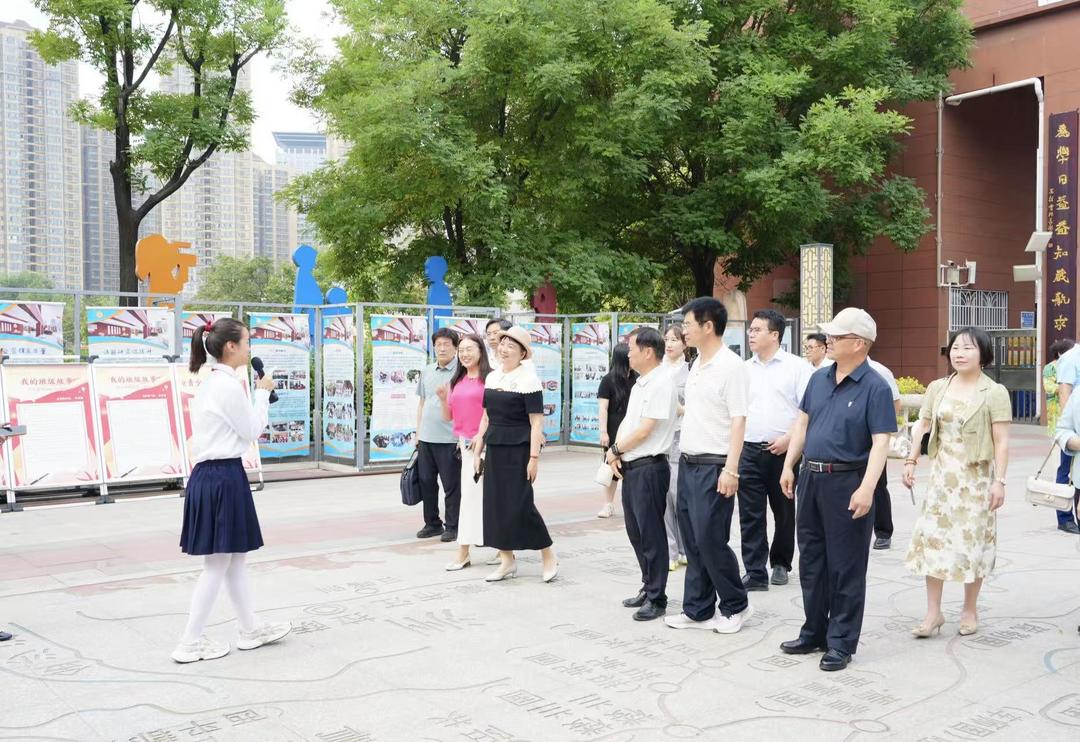 李飞校长：阳光心理教育团队赴西安沣东第二小学调研观摩感悟