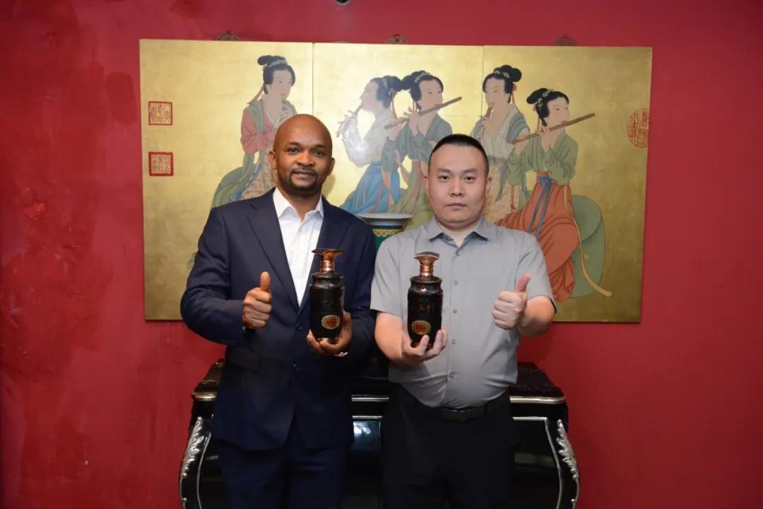 粽香传雅韵 琼浆架友谊|白水杜康亮相端午驻华外交私享晚宴 粽香传雅韵 琼浆架友谊|白水杜康亮相端午驻华外交私享晚宴