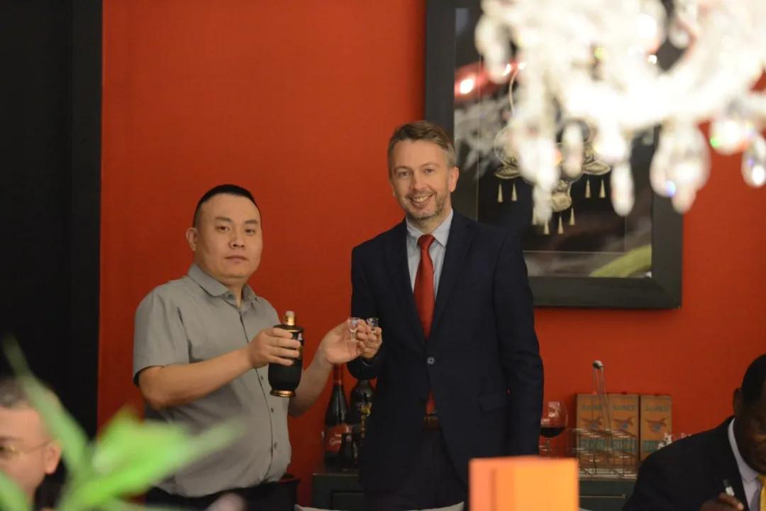 粽香传雅韵 琼浆架友谊|白水杜康亮相端午驻华外交私享晚宴 粽香传雅韵 琼浆架友谊|白水杜康亮相端午驻华外交私享晚宴
