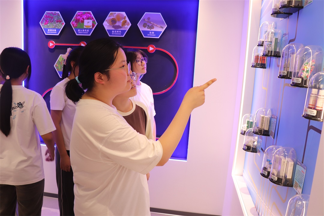 绥德公安：研学禁毒教育基地 守护少年无毒青春