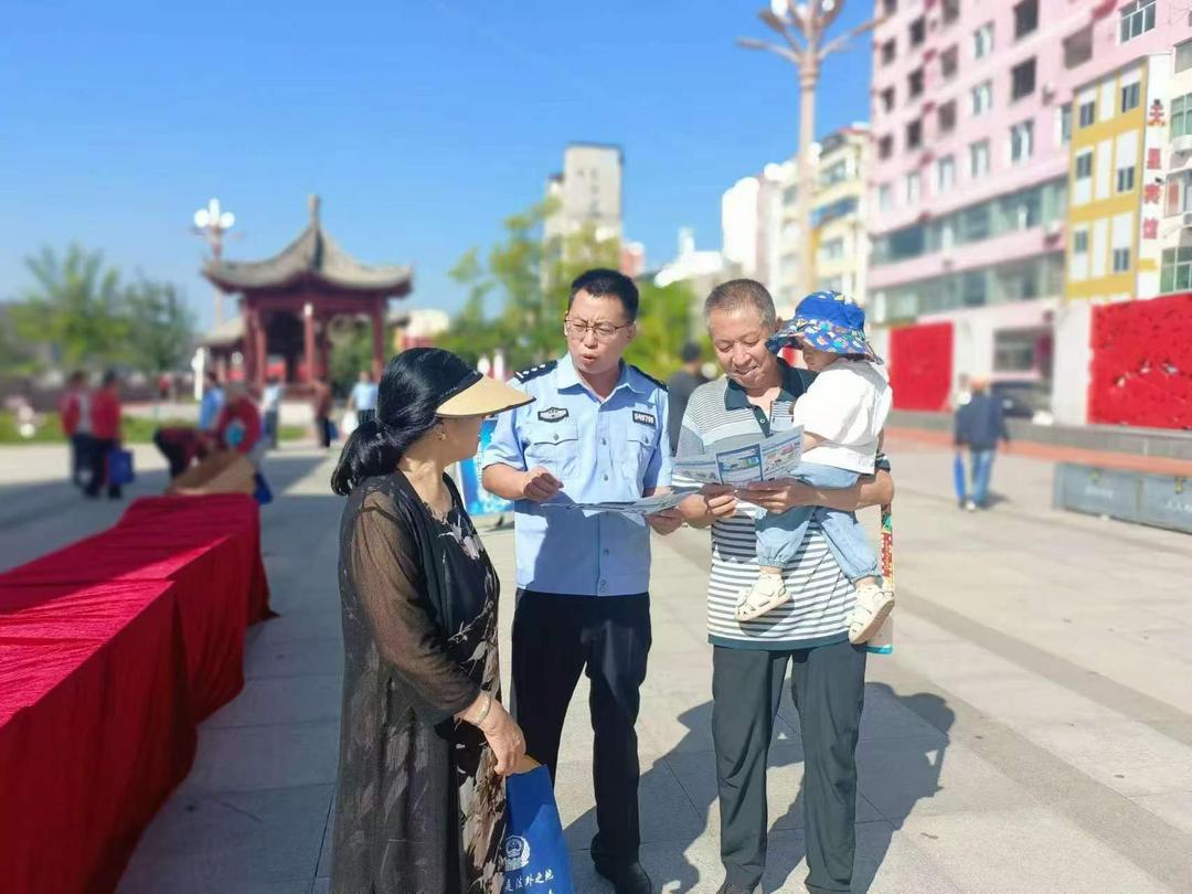 吴堡县公安局刘佳靖：忠诚守护网络净土 铁肩担当时代使命