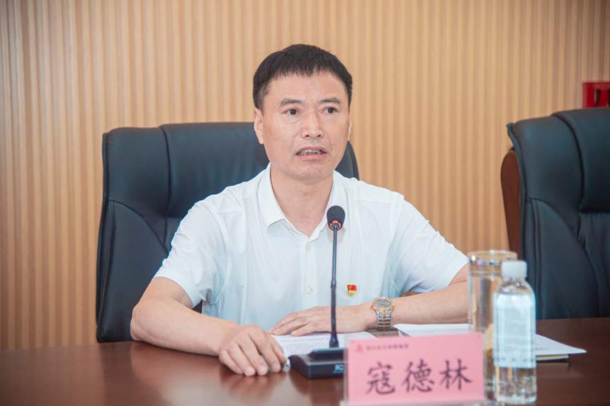 ue01184418978877.jpg