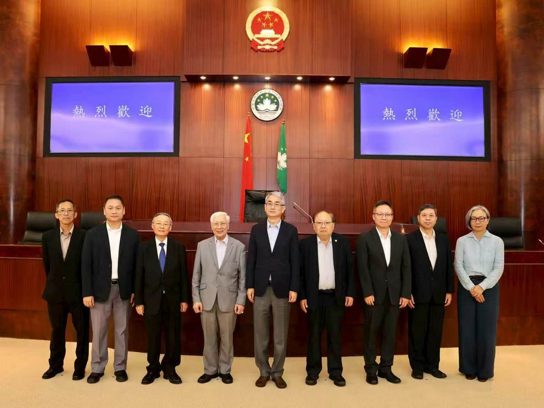 澳門大專教育基金會拜訪澳門立法會張永春主席