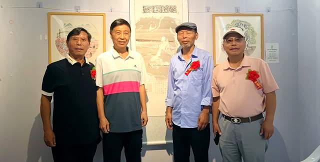 黔山蕴秀秋光入画——贵州茫父书画院“辞夏迎秋艺术雅集”在花溪公园举行