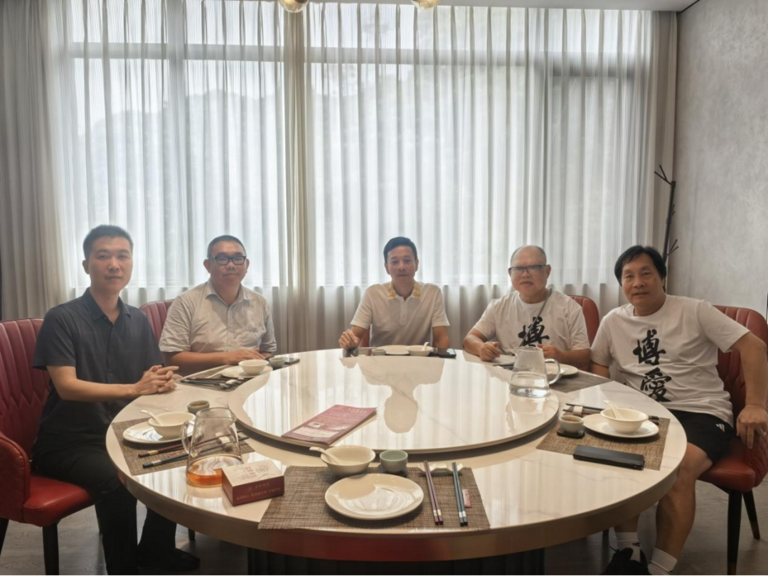 【亲情往来】澳门《大湾区时报》到访江门市侨媒中心-华闻时空