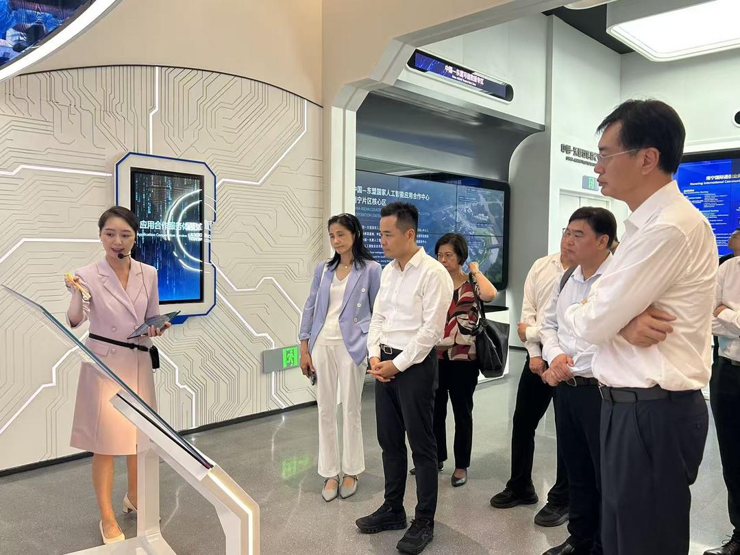 澳門高級公務員廣西參訪：深化桂澳合作 共拓國際新通道-华闻时空