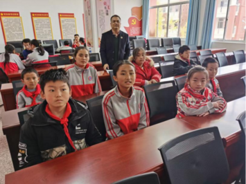图片[5]-深圳致公党福田总支赴云南曲靖开展捐书助学助孤活动-华闻时空