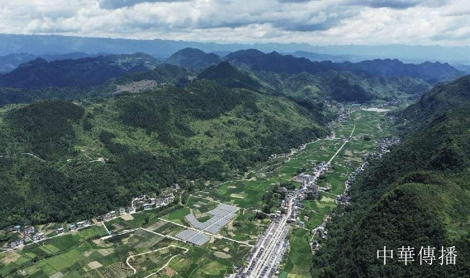 雄峙群山铸丰碑——中国铁塔帮扶宣恩十年纪实