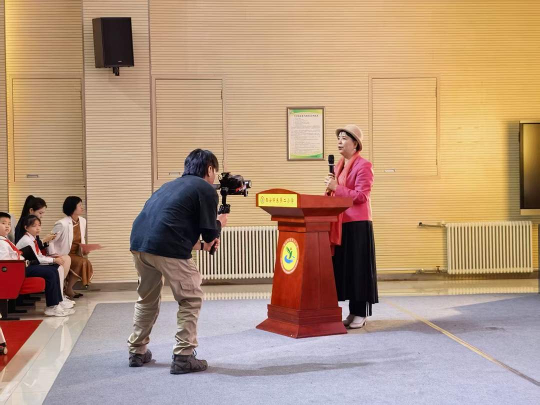 廿五载禅心育桃李 一寸暖阳润童心——记著名教育家宋馨深耕青少年心理公益教育之路 廿五载禅心育桃李 一寸暖阳润童心——记著名教育家宋馨深耕青少年心理公益教育之路