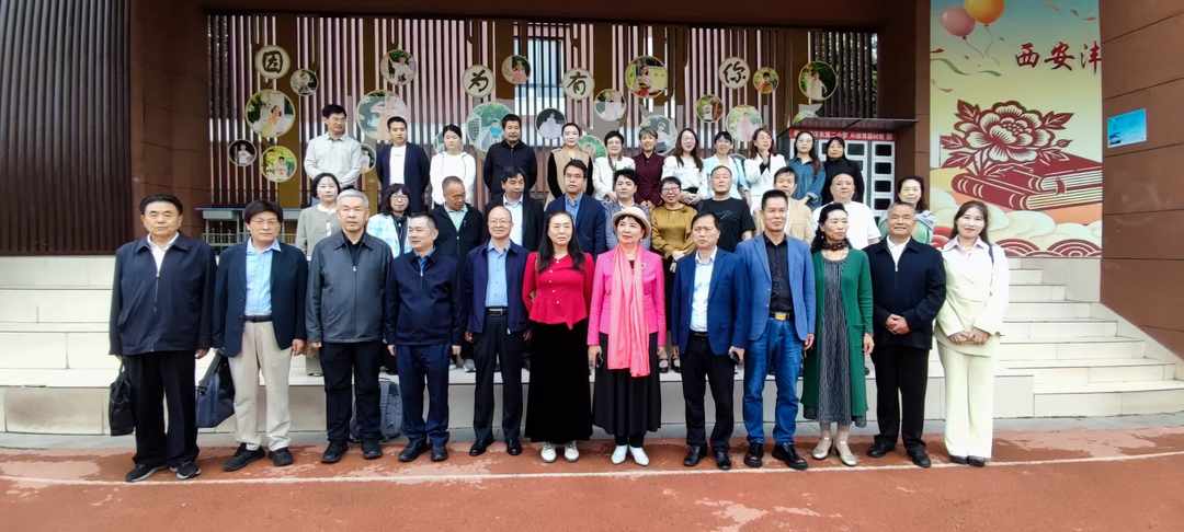 廿五载禅心育桃李 一寸暖阳润童心——记著名教育家宋馨深耕青少年心理公益教育之路 廿五载禅心育桃李 一寸暖阳润童心——记著名教育家宋馨深耕青少年心理公益教育之路